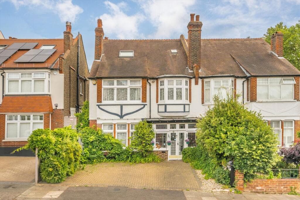 Property at 9 Worple Avenue